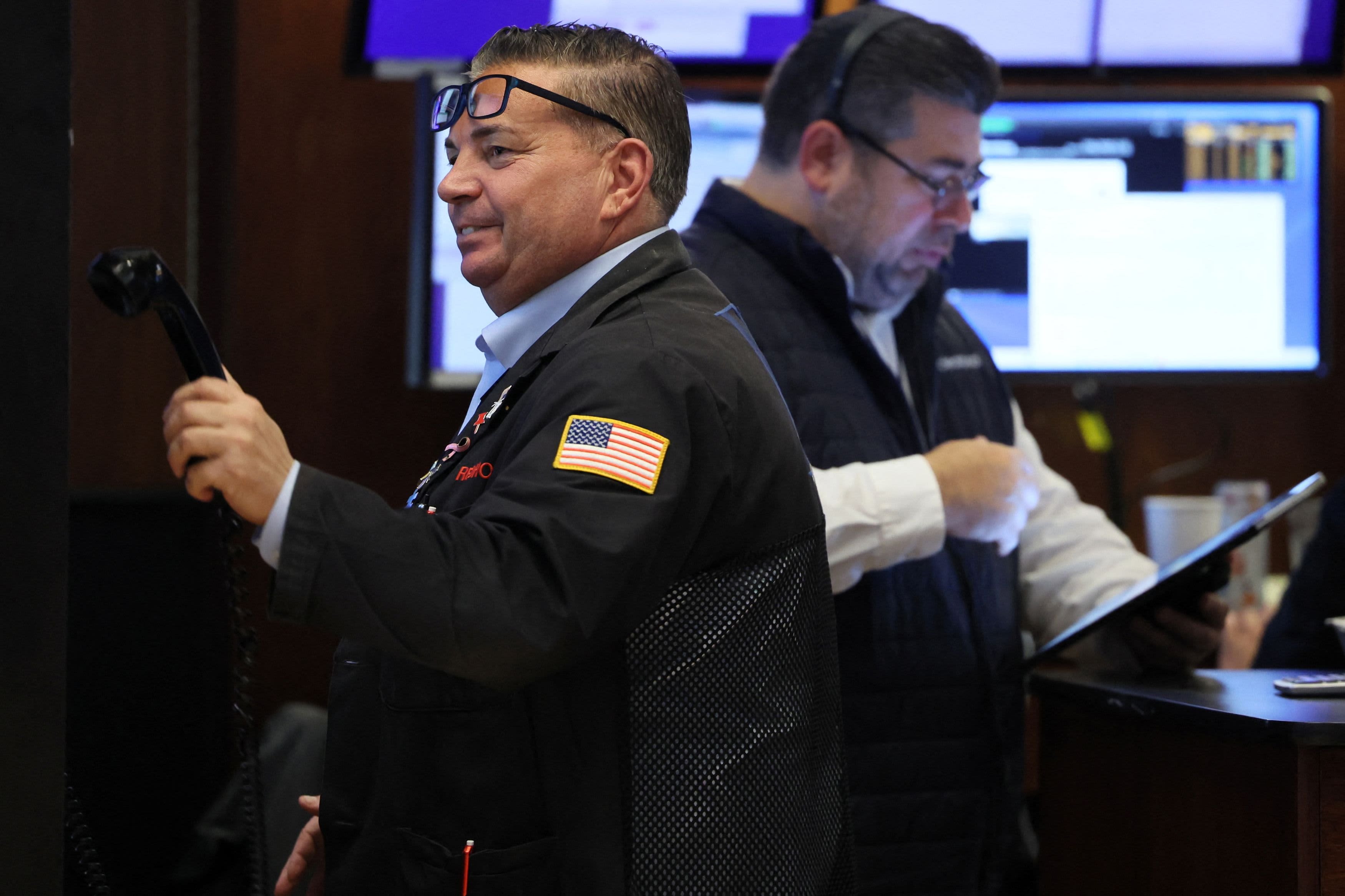 Stock futures are little changed as traders await Friday's jobs report: Live updates - Vimarsana News