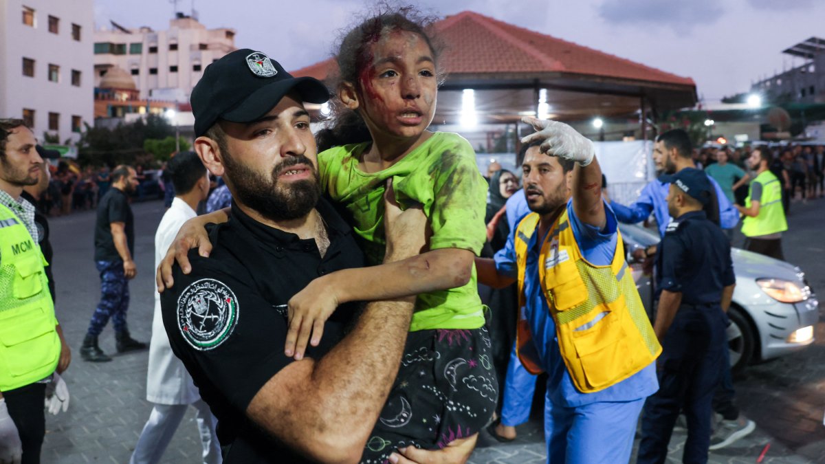 Israel-Hamas war live updates: 22 U.S. citizens confirmed dead; Israel to form emergency government - Vimarsana News