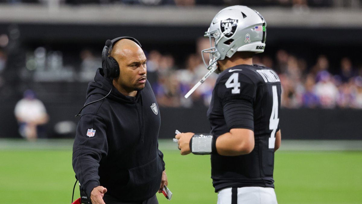 5 things to know about the Raiders’ new interim head coach Antonio ...