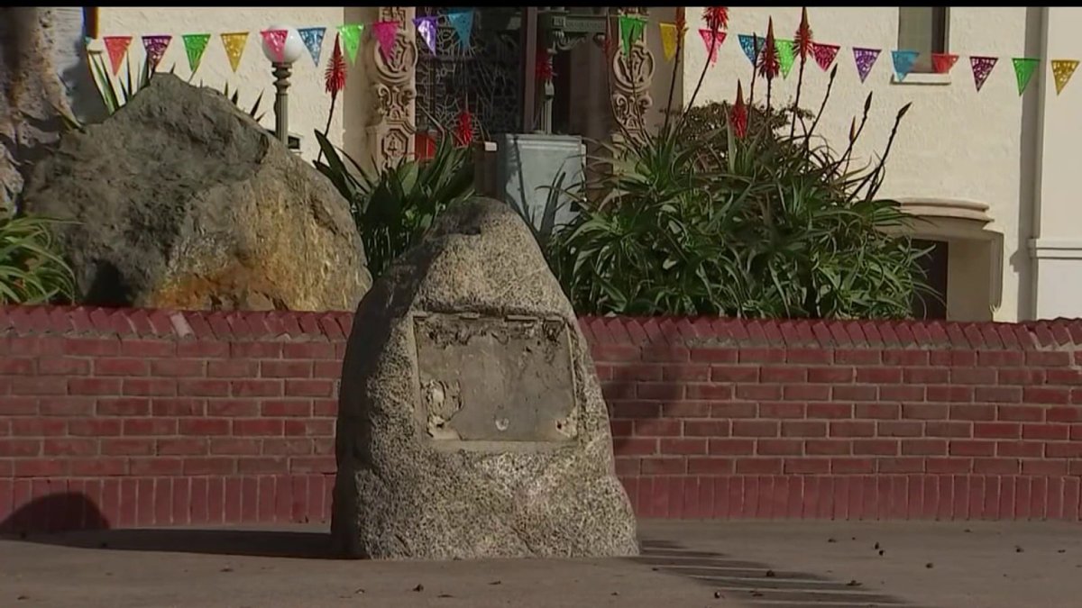 Plaques stolen from El Pueblo de Los Angeles – NBC 7 San Diego - Vimarsana News