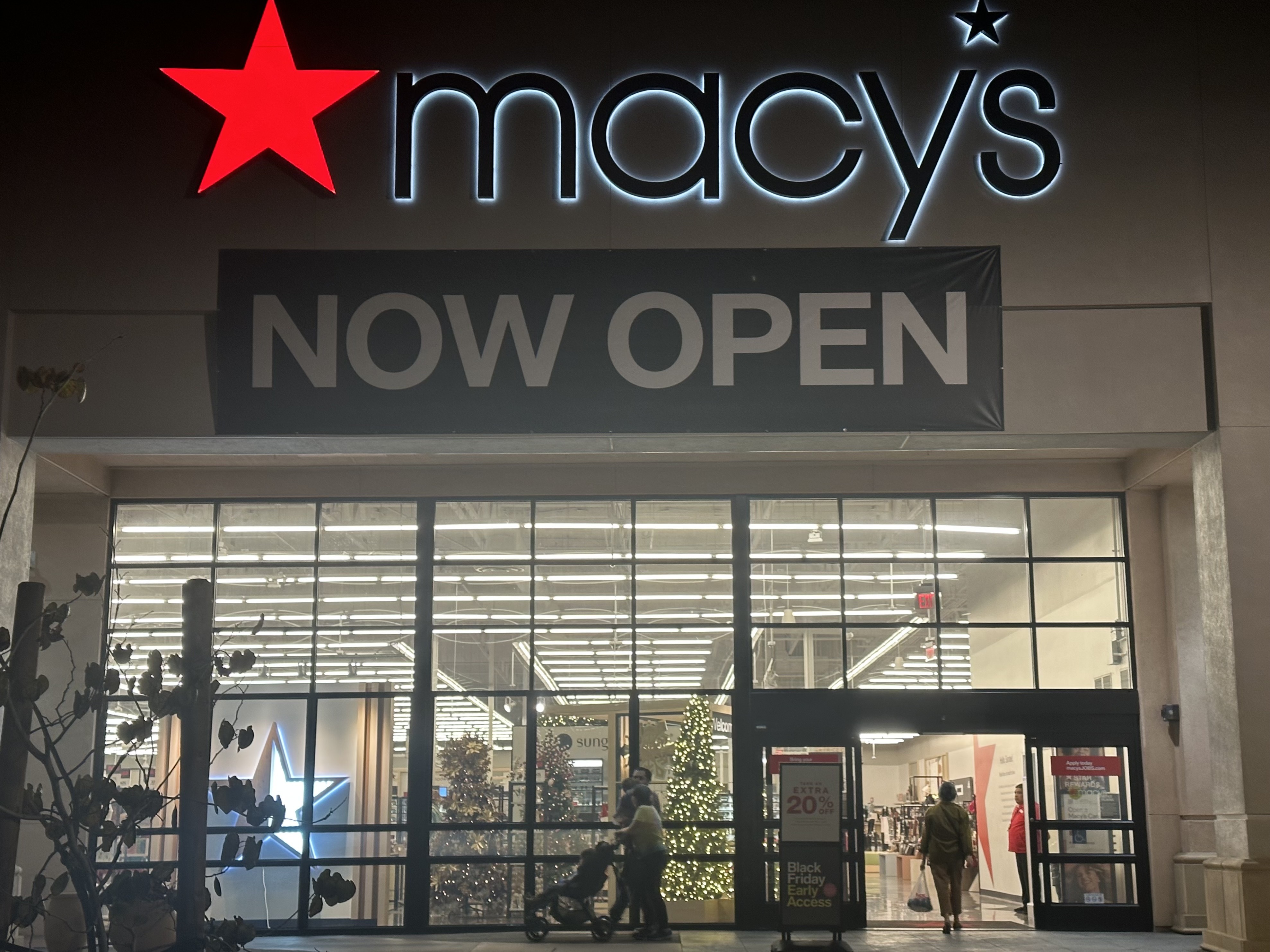 Macys outlet