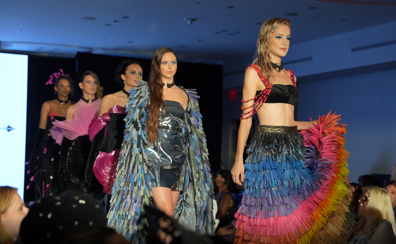 Fashion Shows: Fashion Week, Runway, Designer Collections