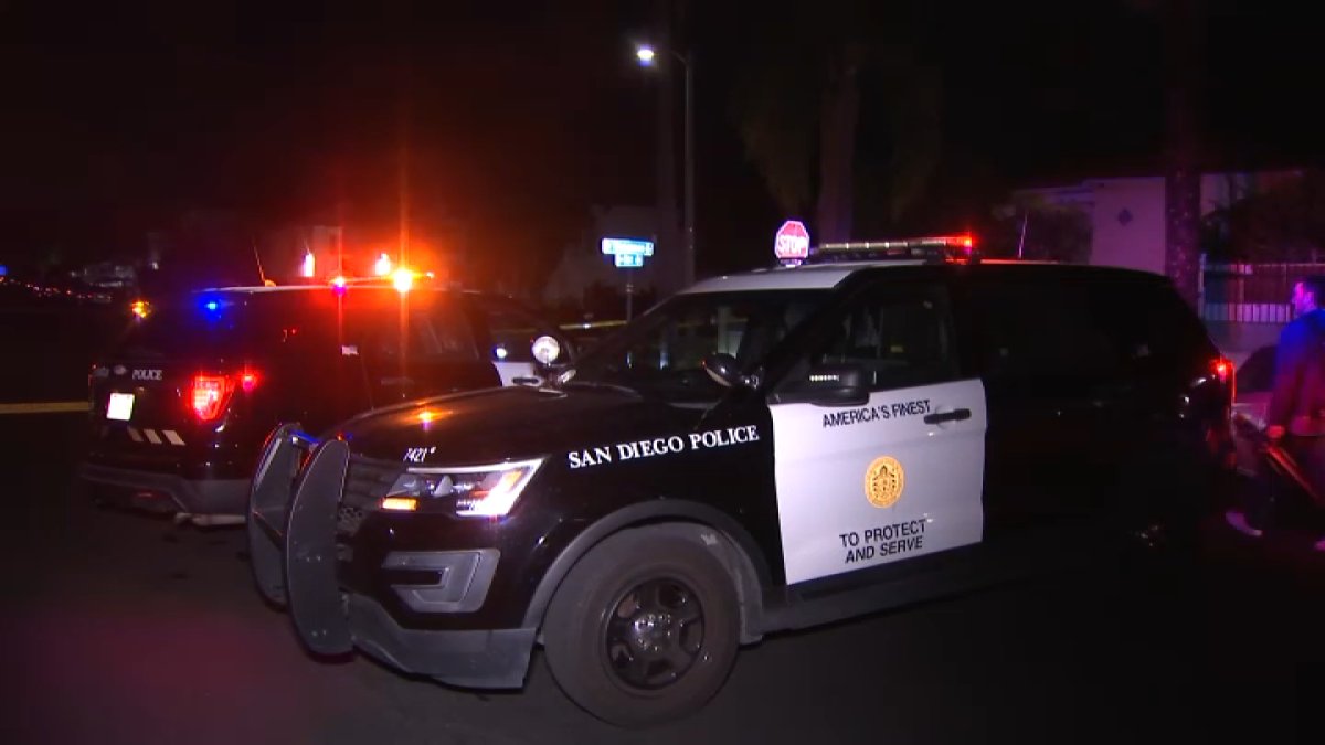 Investigation underway in City Heights after man shot, killed by police after domestic violence call - Vimarsana News