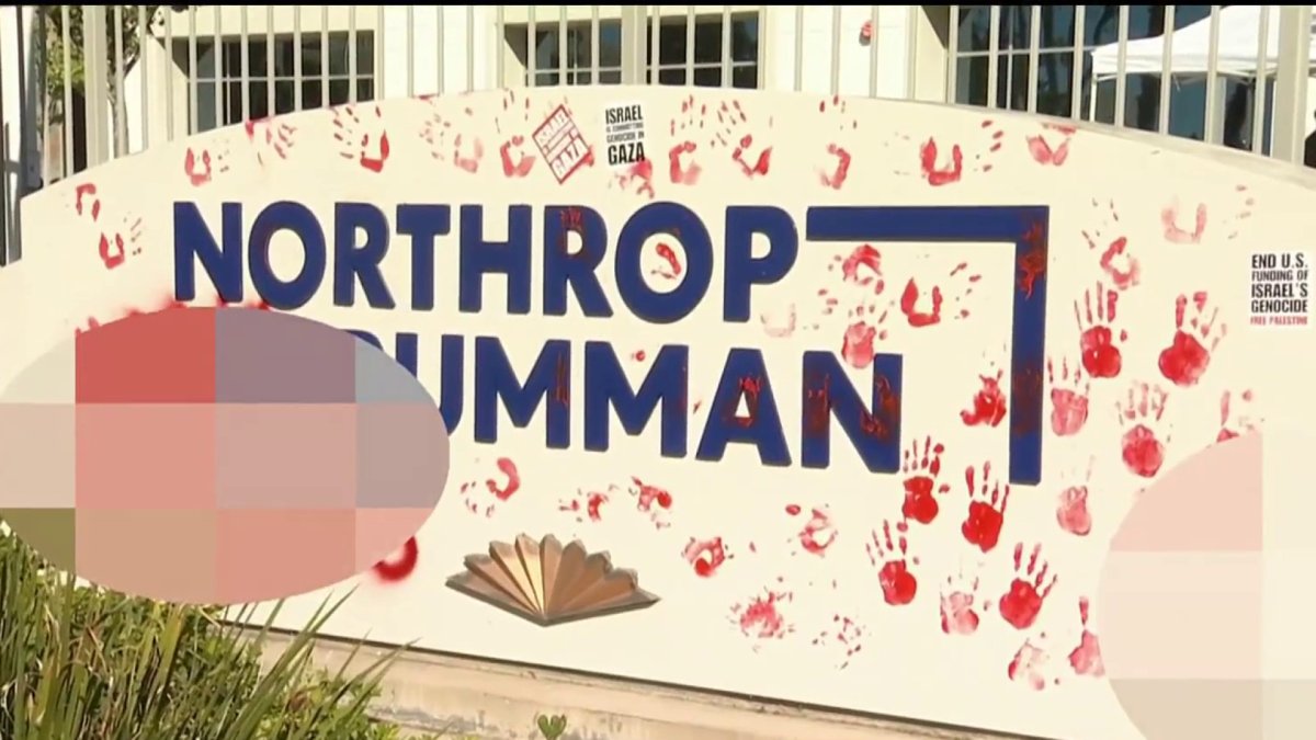 Palestinian supporters protest outside weapons manufacturer in Kearny Mesa - Vimarsana News
