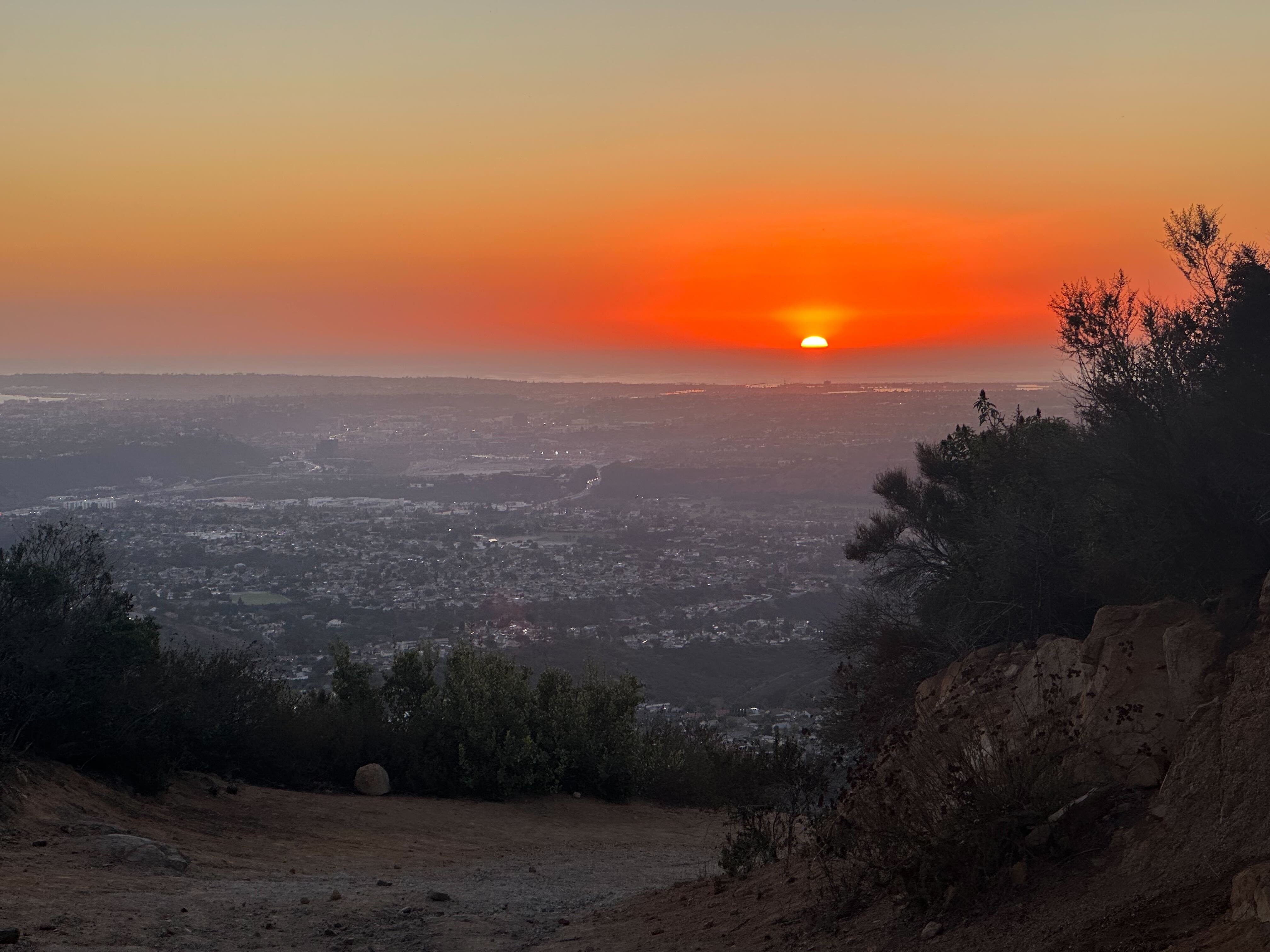 Early sunsets coming as daylight saving time ends soon