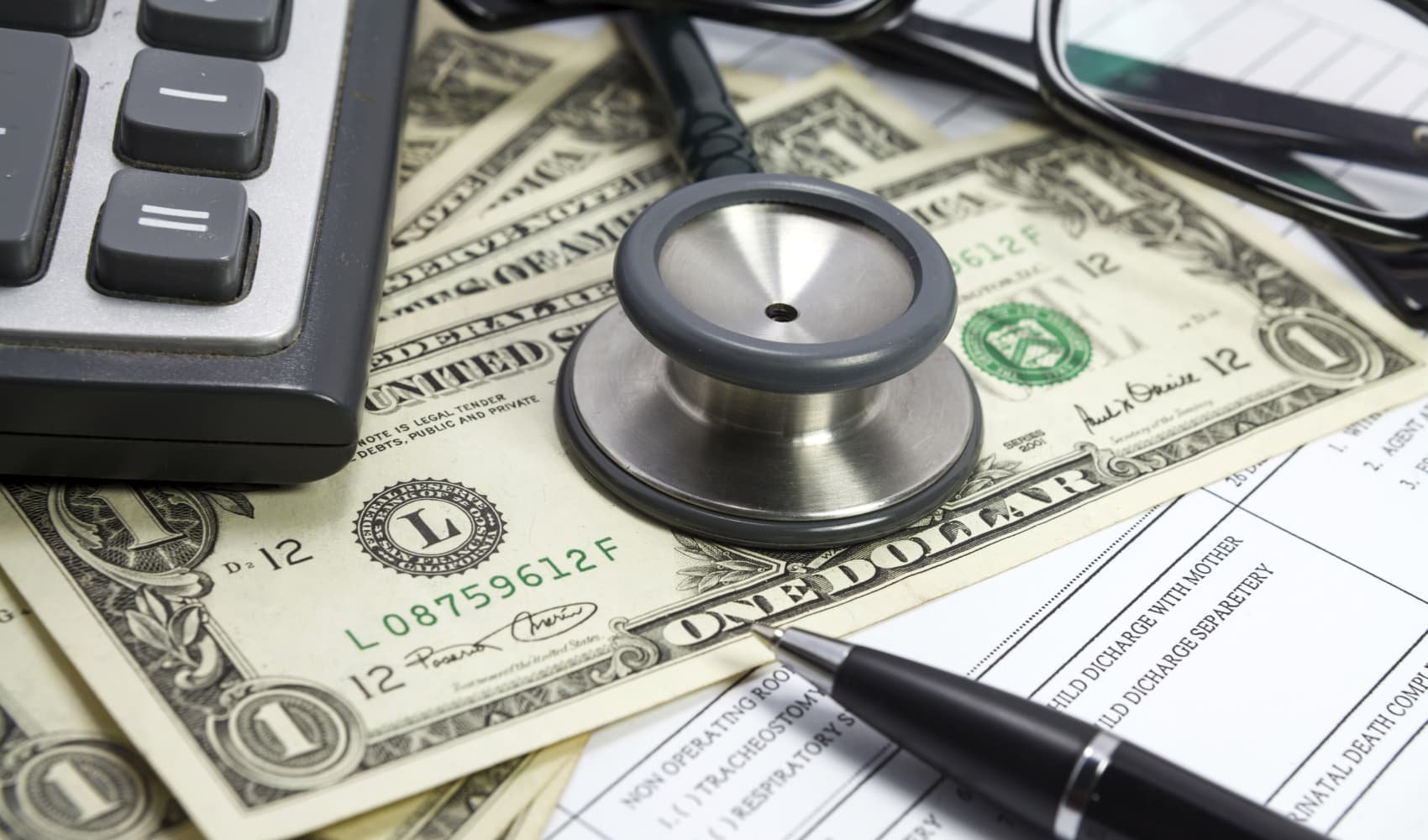 The job benefit American workers want more than any other is fully covered health-care premiums. Few will get it - Vimarsana News