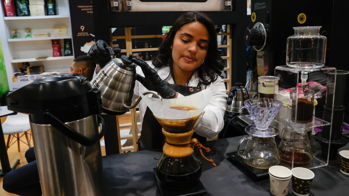 From specialty beans to trendy products and accessories — coffee is getting cool again - Vimarsana News