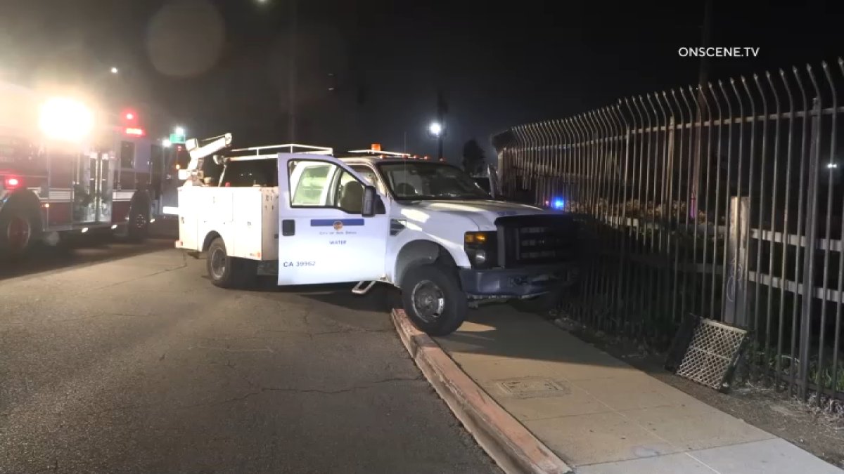City of San Diego employee suspected of DUI crashes city work truck in ...