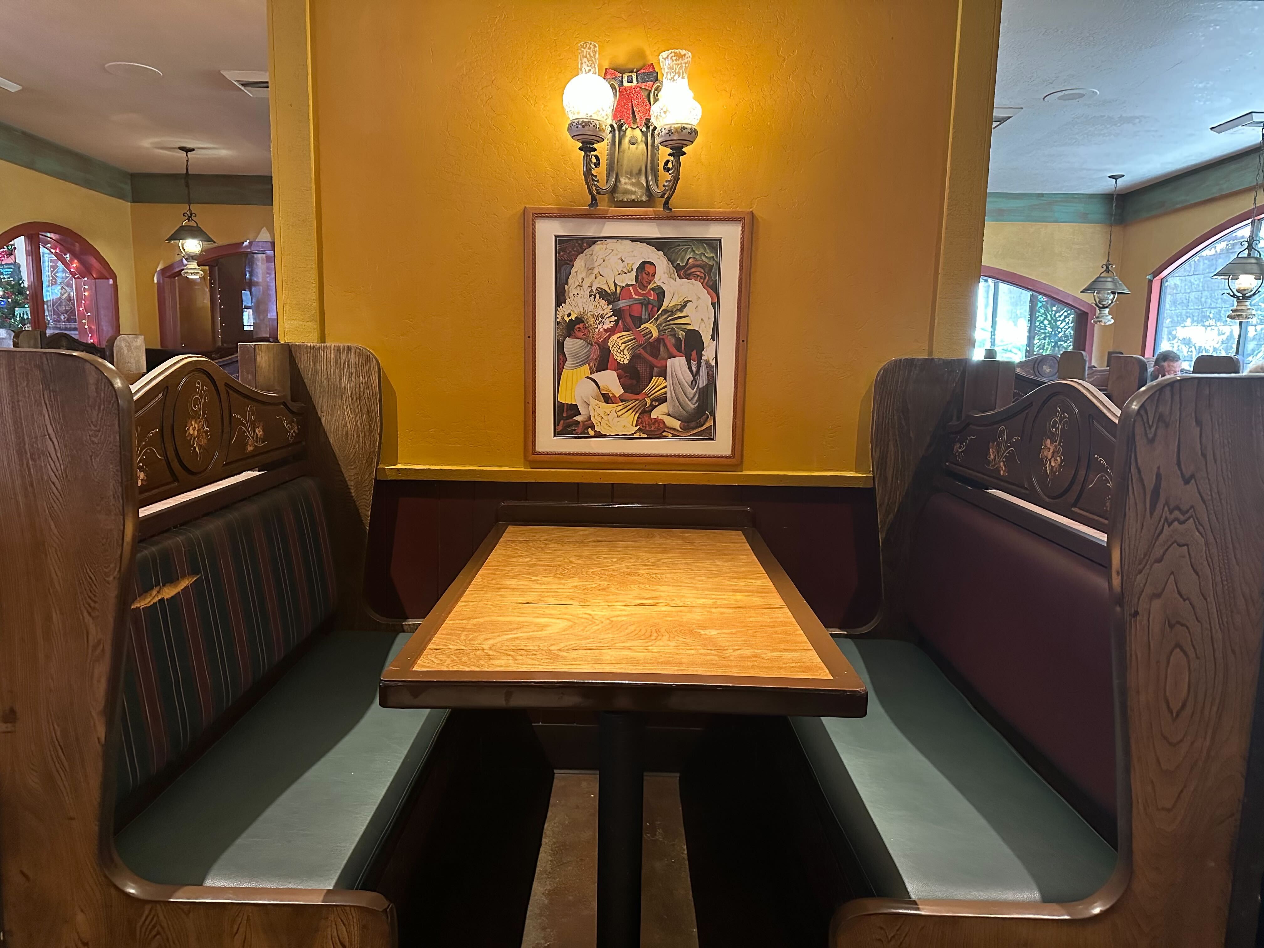 An empty booth is shown at Tio Leo's in Grantville, Dec. 13, 2023.