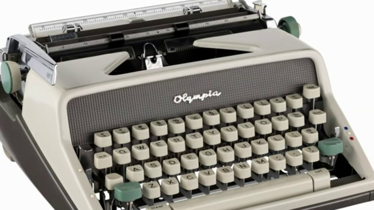 LA man to auction off unique collection of over 30 typewriters – NBC 7 San Diego - Vimarsana News