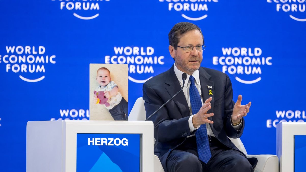 Davos 2024 live updates: Barclays CEO 'very' optimistic on UK; AI dominates conversations – NBC 7 San Diego - Vimarsana News