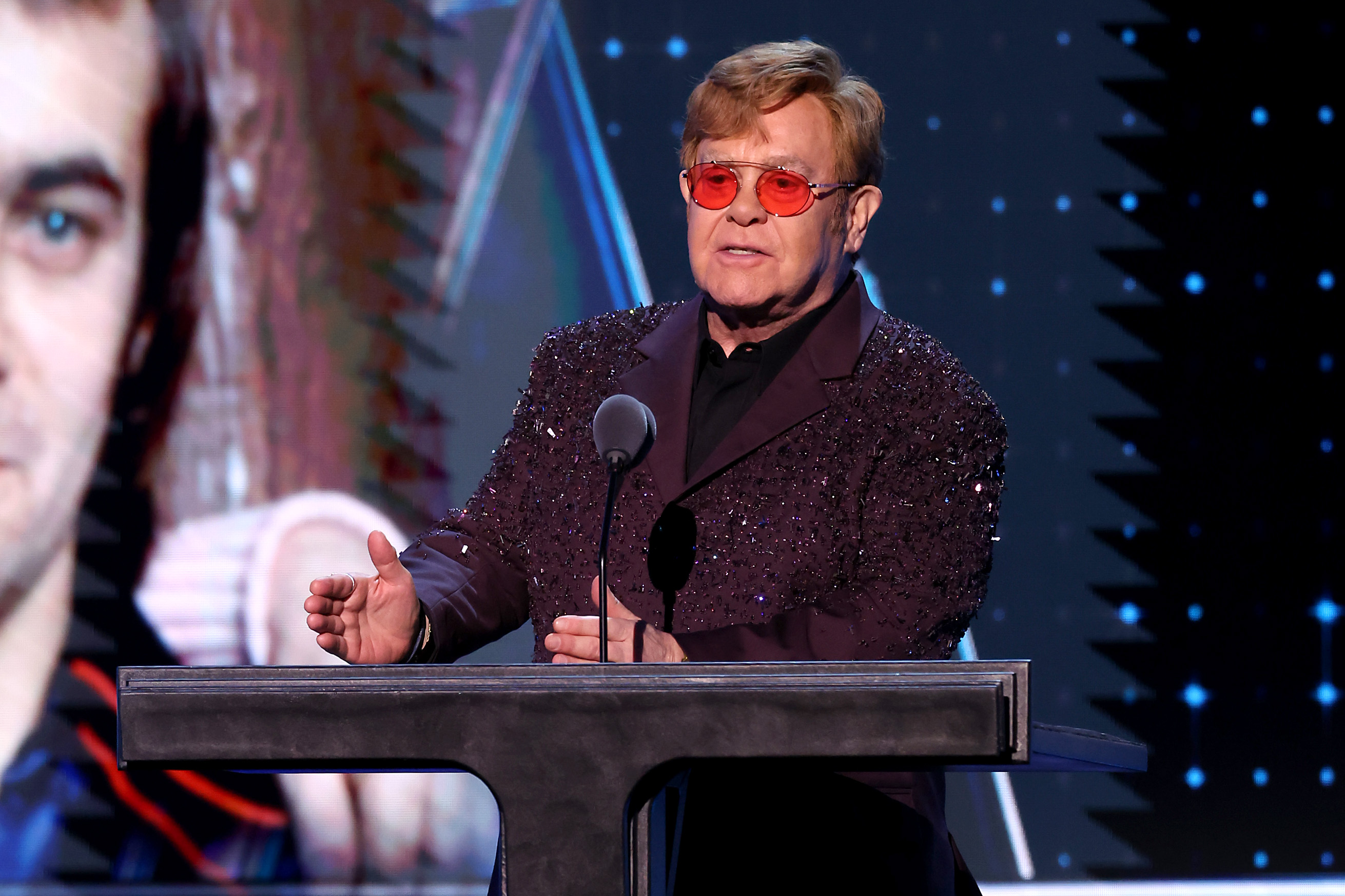 Elton John reacts to becoming an EGOT – NBC 7 San Diego - Vimarsana News