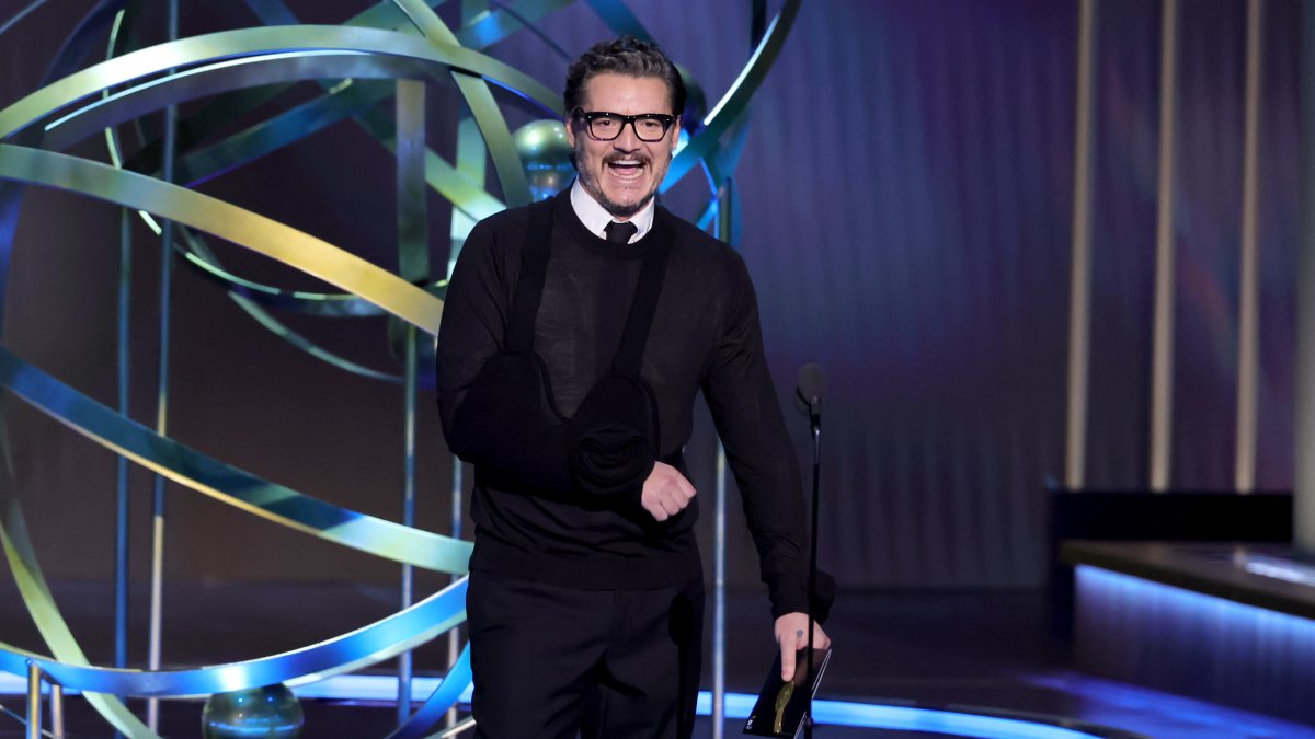 Here's what Pedro Pascal said at the Emmys that was bleeped out – NBC 7 San Diego - Vimarsana News