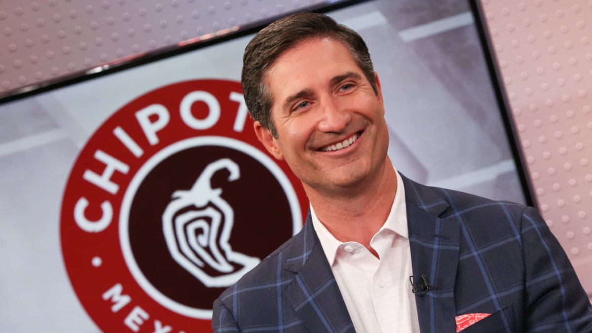 After Chipotle's solid earnings beat, CEO says the chain can double the number of locations - Vimarsana News