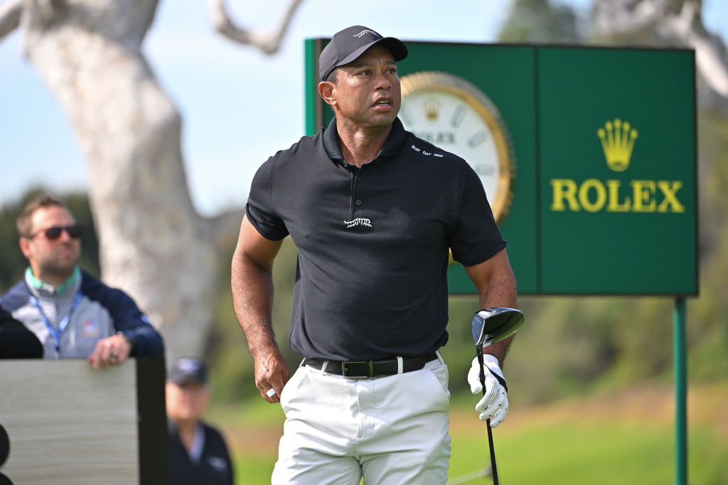 Tiger Woods unveils Sun Day Red with Carlsbad's TaylorMade – NBC 7