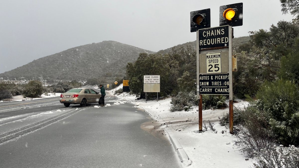 Winter storm dumps more than a foot of snow on San Diego mountains in