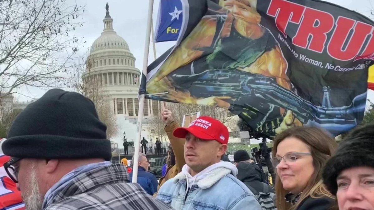 Jan. 6 rioter who carried Trump 'Rambo' flag convicted of assaulting Capitol Police officer – NBC 7 San Diego - Vimarsana News