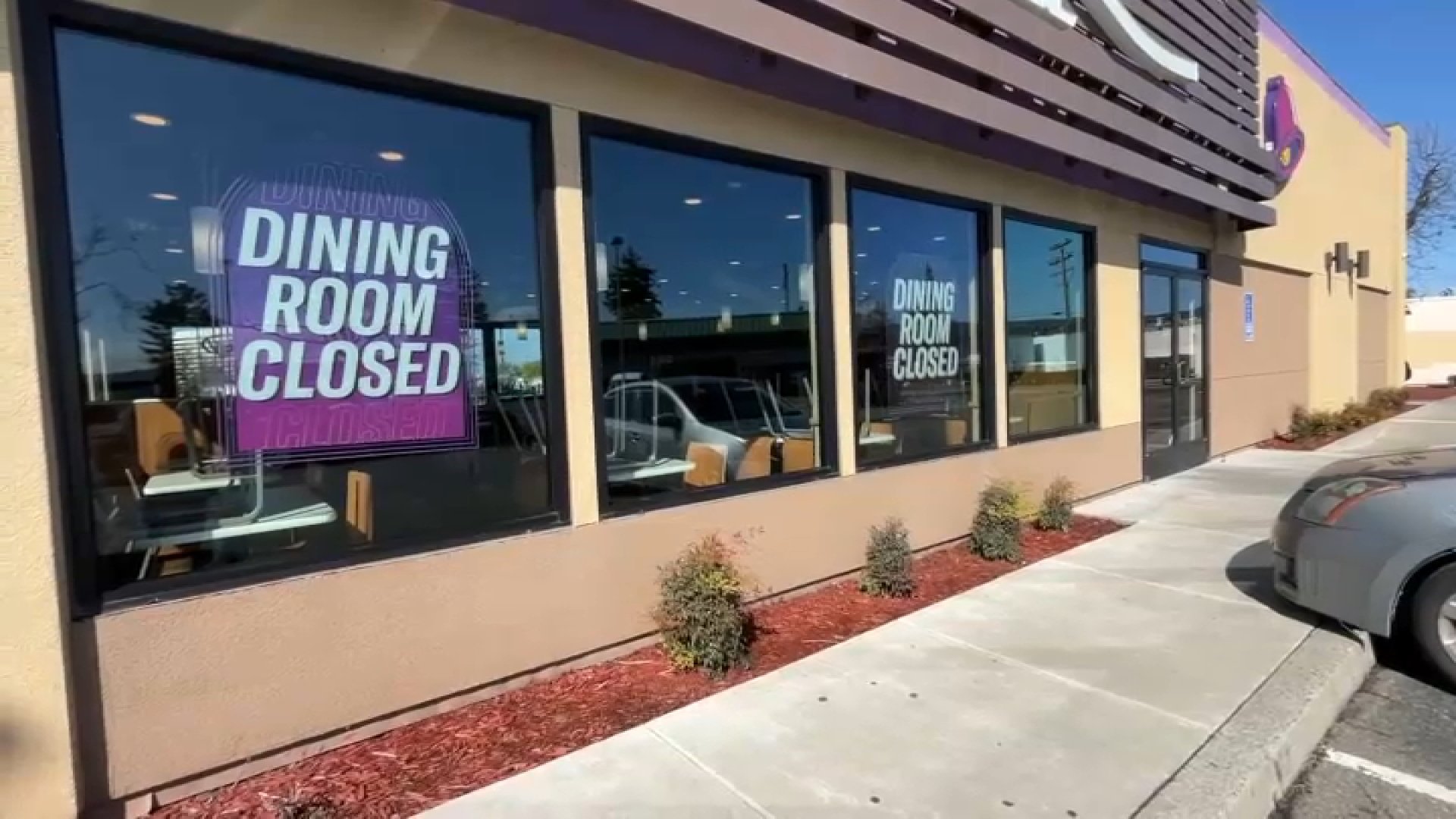 Taco Bell dining room closed in Oakland – NBC 7 San Diego - Vimarsana News