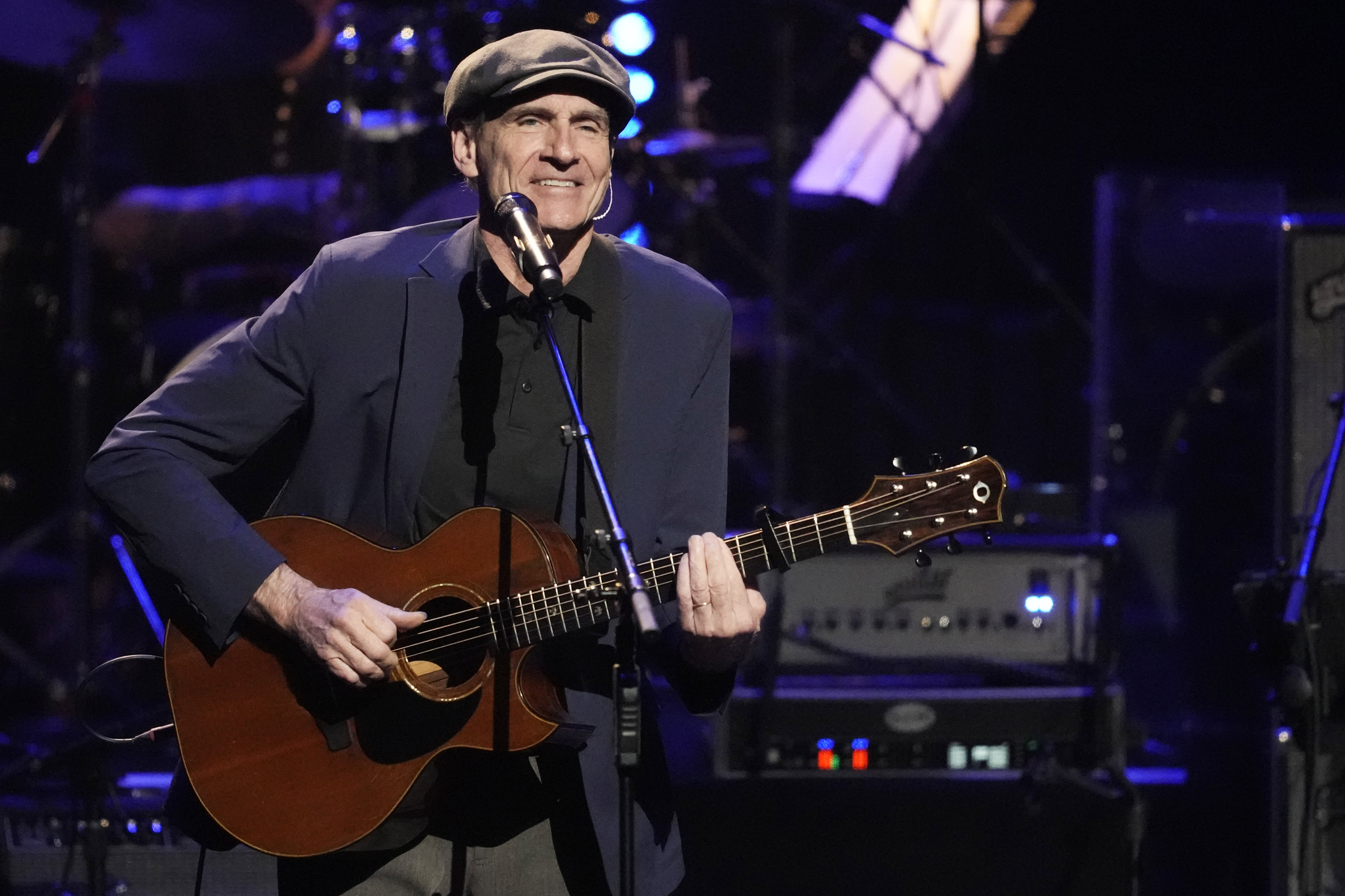James Taylor talks about touring and the possibility of new music – NBC 7 San Diego - Vimarsana News