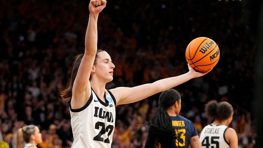 Caitlin Clark makes Team USA basketball training camp roster