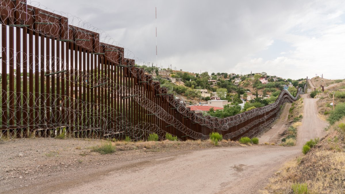 Judge questions Border Patrol's stance that it's not obligated to provide care for children migrant camps – NBC 7 San Diego - Vimarsana News