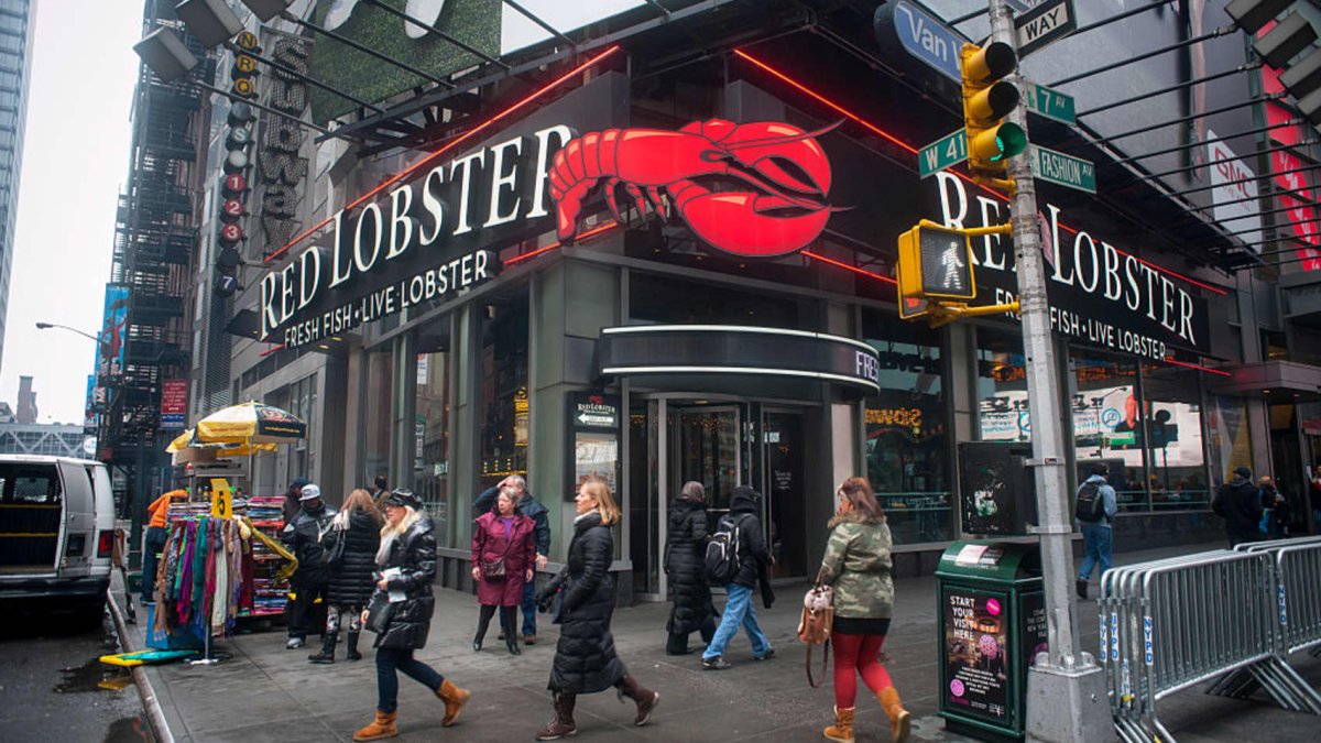 Red Lobster seeks a buyer as it looks to avoid bankruptcy filing NBC