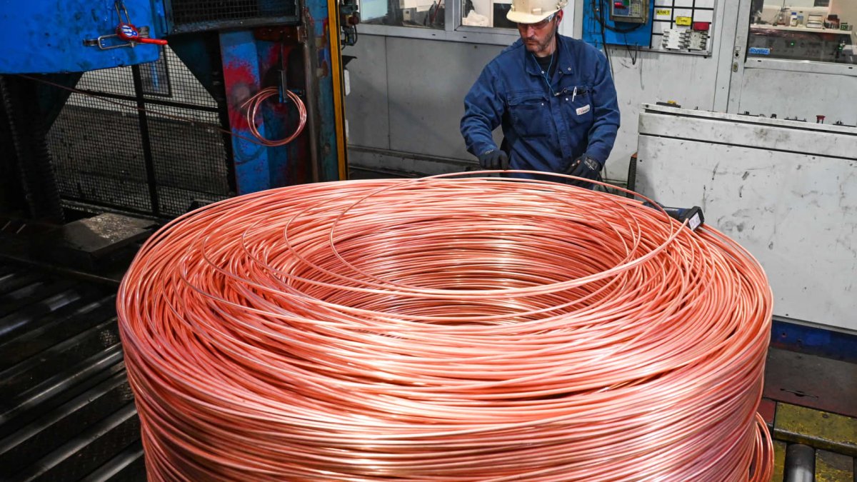'Big change' in global growth is bullish for commodities including copper, says VanEck CEO – NBC 7 San Diego - Vimarsana News