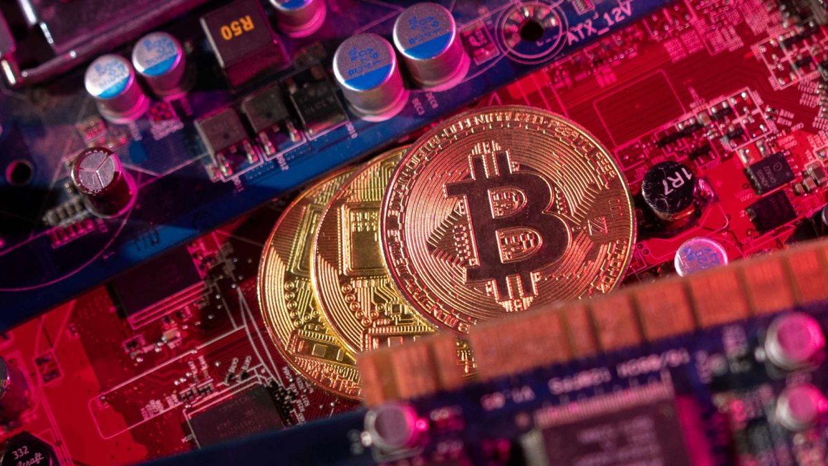 The Bitcoin network completes the fourth-ever 'halving' of rewards to miners – NBC 7 San Diego - Vimarsana News