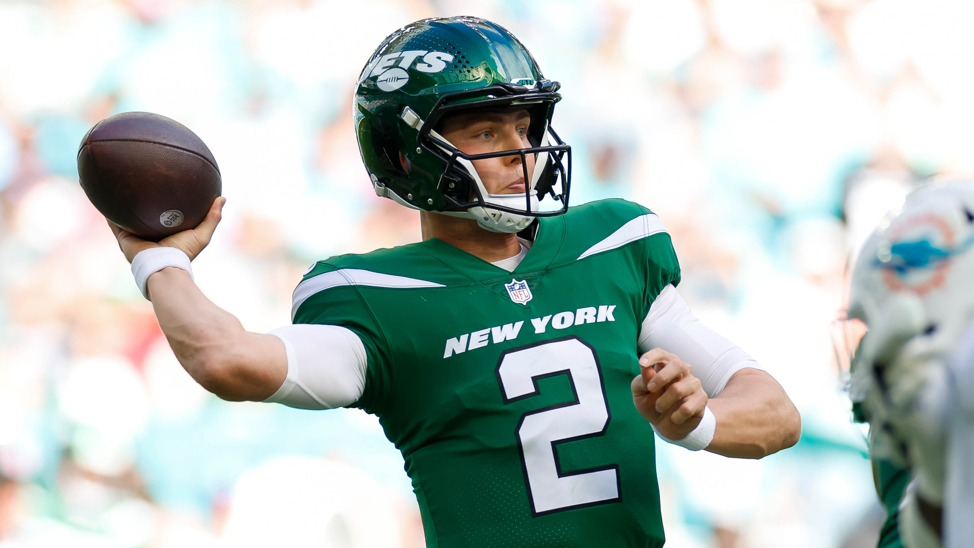Report: Jets trade QB Zach Wilson to Broncos for late-round pick swap