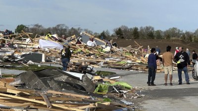 Severe weather kills at least 5 as tornadoes rip through Midwest and South