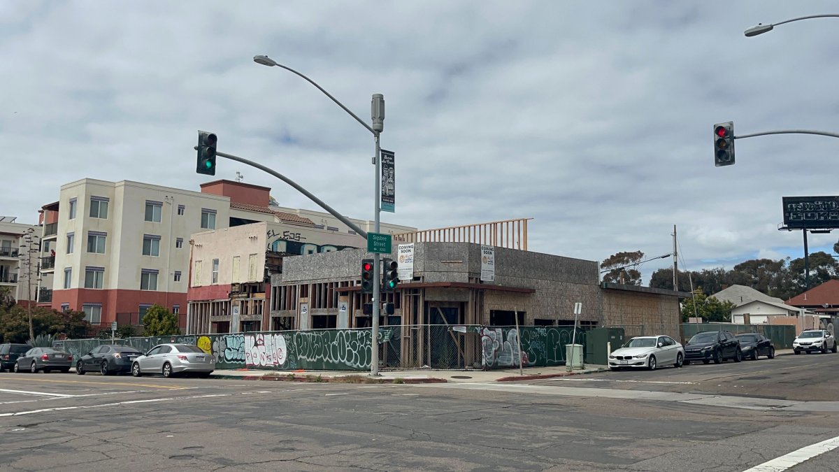 Roscoe’s House of Chicken ‘N Waffles Opening Fall 2022 in San Diego