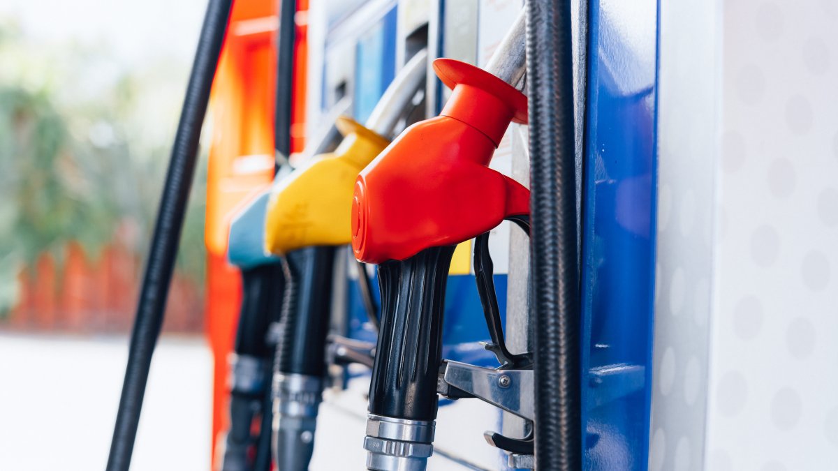 San Diego gas prices drop NBC 7 San Diego