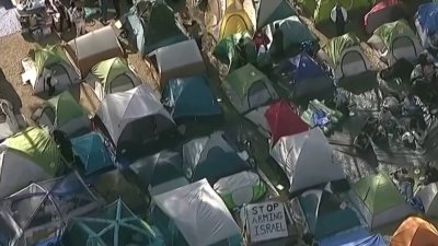 Pro-Palestinian encampment on UC San Diego campus continues for third day