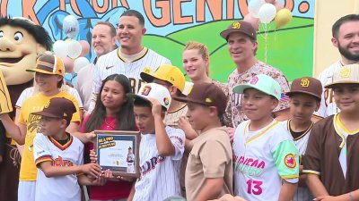 San Diego Padres' Manny Machado visits elementary school with best attendance