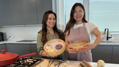 ‘Dumpling Queen' shares how to make traditional Chinese dumplings with a twist