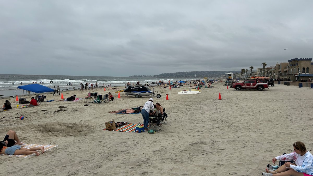 Beachgoers hit Mission Beach for Memorial Day despite May gray NBC 7