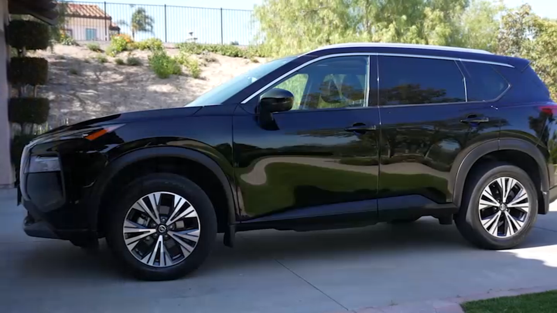 NBC 7 Responds helps woman get late father's car back - Vimarsana News