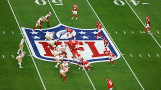 Brock Purdy #13 of the San Francisco 49ers prepares to take a snap in the first quarter against the Kansas City Chiefs0 during Super Bowl LVIII at Allegiant Stadium on February 11, 2024 in Las Vegas, Nevada.