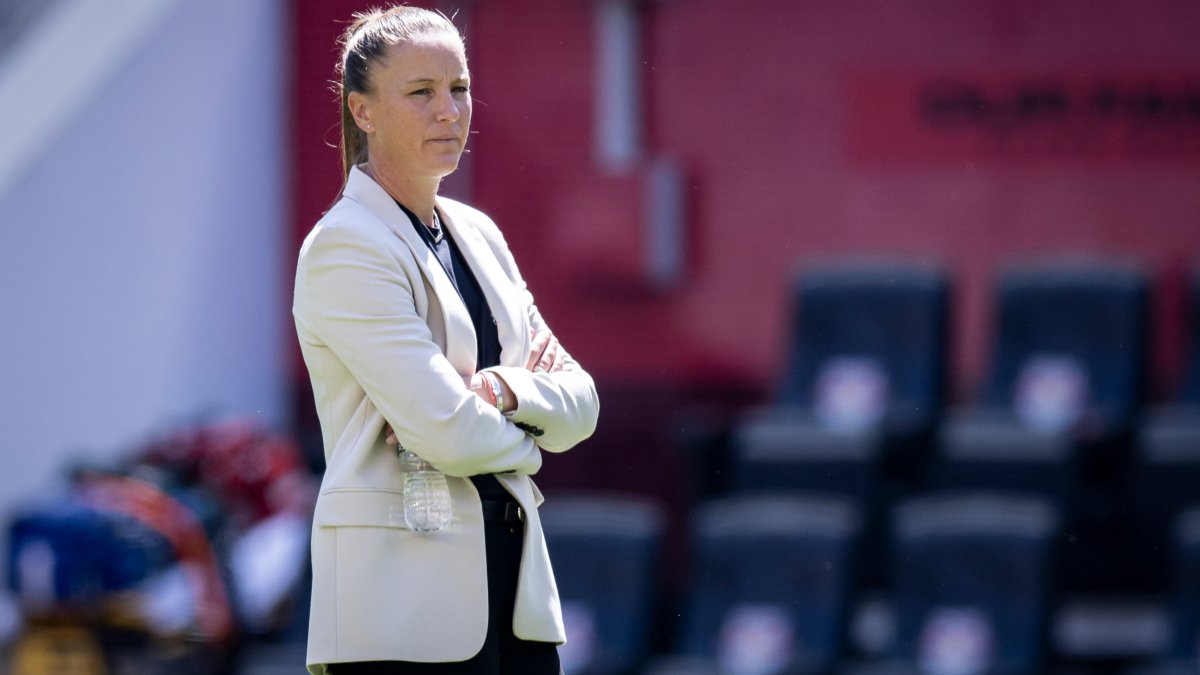 San Diego Wave FC fire head coach Casey Stoney in soccer stunner – NBC ...