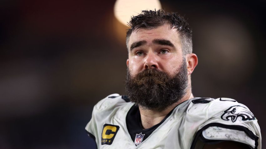 Jason Kelce #62 of the Philadelphia Eagles.