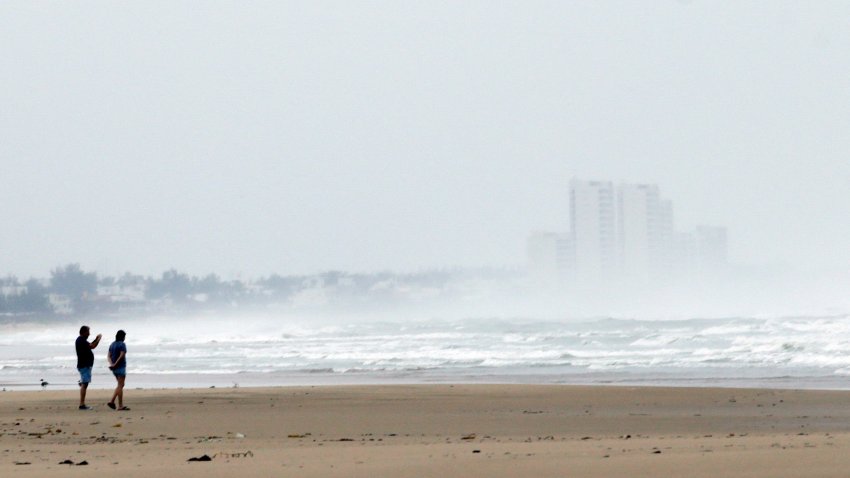 MEXICO-WEATHER-STORM-ALBERTO