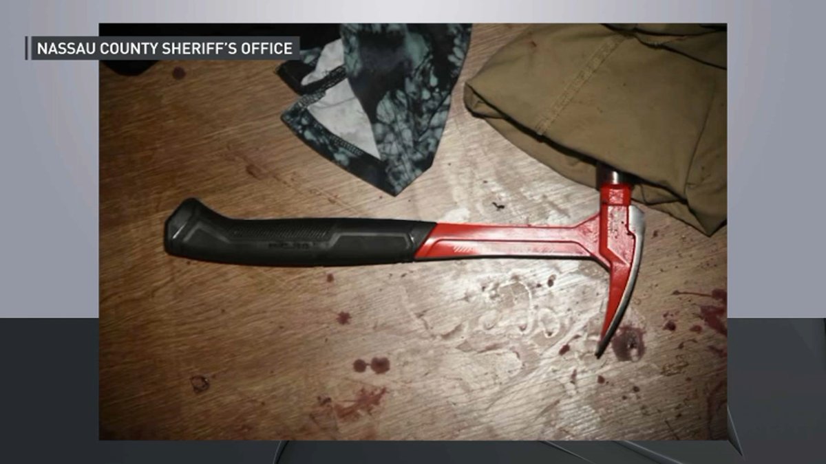 New Jersey gamer flew to Florida to attack online rival with hammer, police say