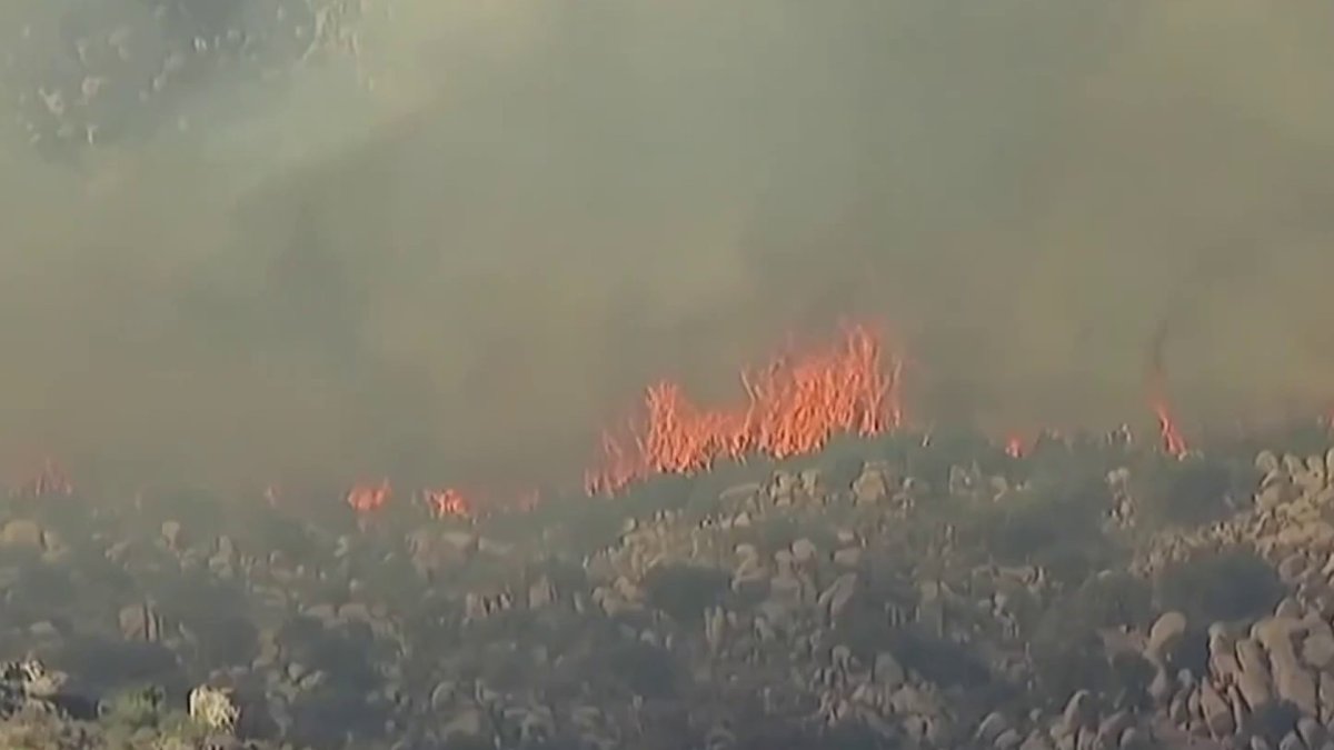 Brush fire burns 1,000 acres, prompts evacuations – NBC 7 San Diego