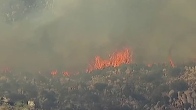 Brush fire burns 1,000 acres, prompts evacuations
