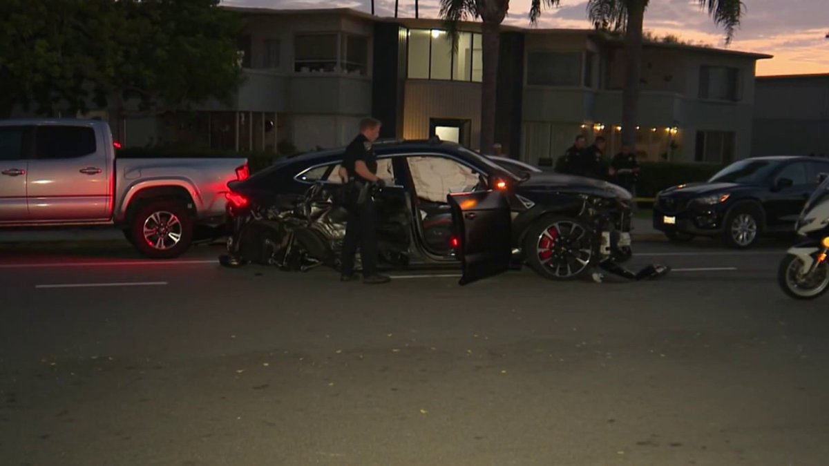 Driver Crashes Stolen Lamborghini During San Diego Police Chase Through