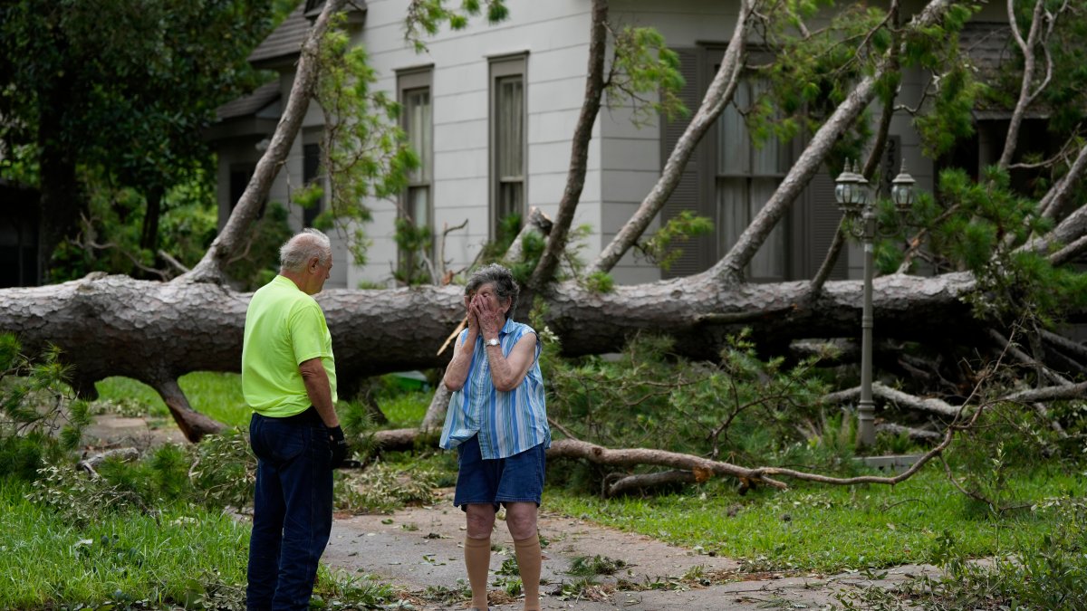 Some power restored in Houston after Hurricane Beryl NBC 7 San Diego