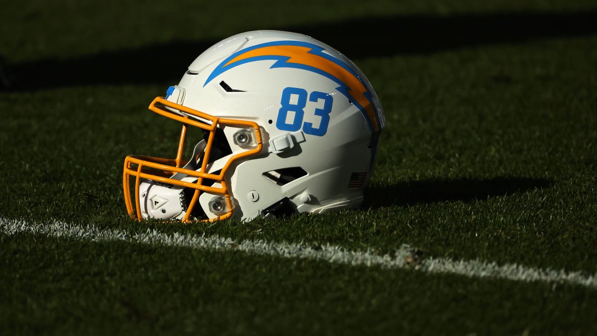 Chargers escape stuck hotel elevator in Dallas NBC 7 San Diego
