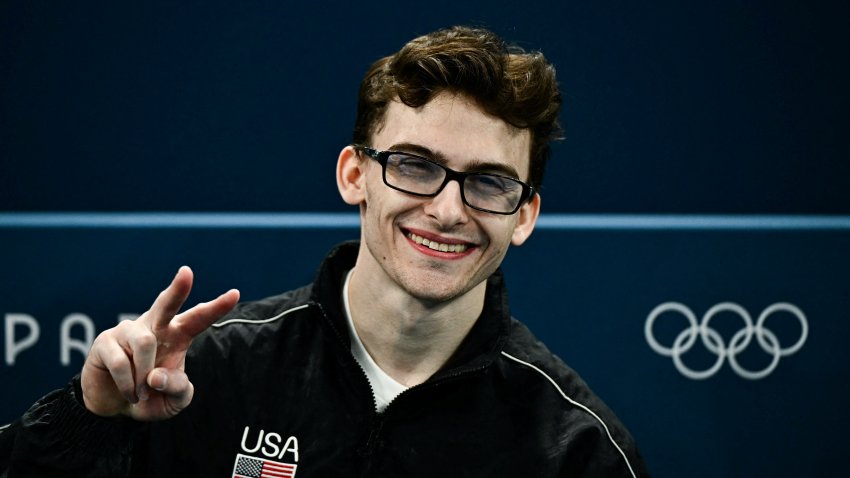 Stephen Nedoroscik gives the peace sign at the Paris Olympics