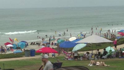 Lighter holiday crowds at San Diego beaches on Labor Day
