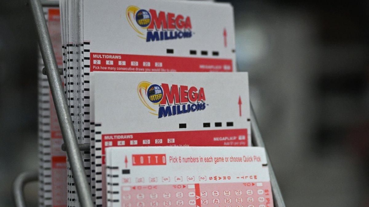 Winning numbers for 740 million Mega Millions jackpot drawn NBC 7